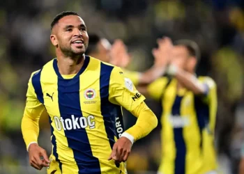 بيراميدز يضع يوسف النصيري ضمن أولوياته والعائق المالي يهدد إتمام الصفقة