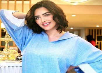 اتهام بسرقة فكرة بودكاست يشعل تفاعل نرجس الحلاق على مواقع التواصل