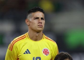 خاميس رودريغيز يعلن اعتزاله الدولي