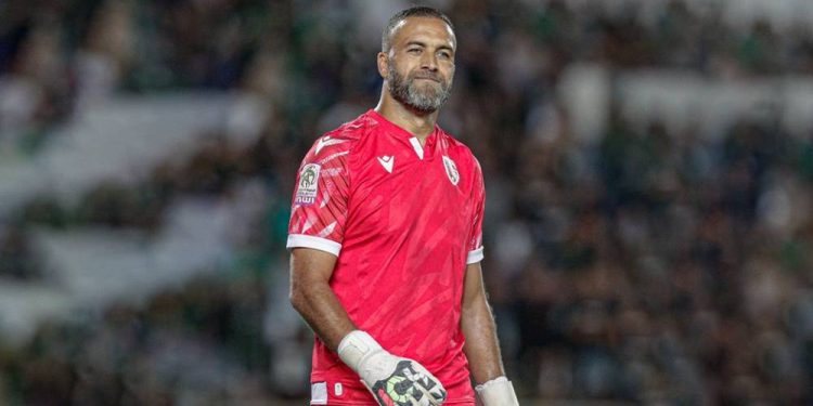 الحواصلي يودع الملاعب بعد مشوار كروي امتد لـ22 سنة