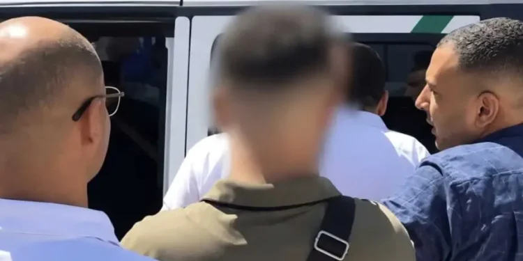 توقيف شخص داخل مكتب تصويت بطنجة للاشتباه في حيازته أوراقاً انتخابية غير قانونية