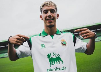 زابيري مرشح مجددا لأفضل لاعب شاب في شتنبر