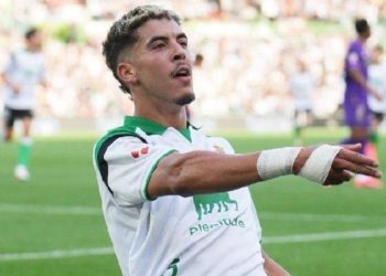 زابيري يحصد جائرة أفضل لاعب في راسينغ سانتاندير خلال غشت