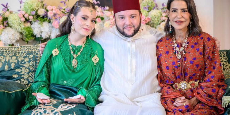 بمباركة من صاحب الجلالة الملك محمد السادس، عقد قران مولاي إدريس الفيلالي، نجل صاحبة السمو الملكي الأميرة للا مريم، بالشابة المصونة أحلام أومحا