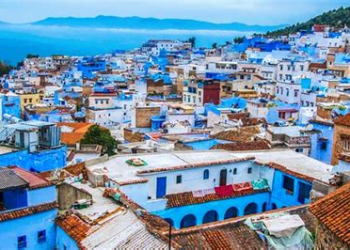 تداعيات أزمة سبتة تتسبب في إلغاء قياسي للحجوزات السياحية الإسبانية بالمغرب