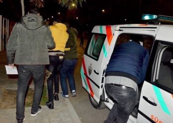 توقيف 5 أشخاص بالدار البيضاء للاشتباه في تورطهم في الشغب الرياضي وحيازة أسلح-ة  بيضاء