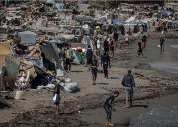 إسبانيا تتجه لتسريع إعادة مهاجري سبتة إلى المغرب بمرسوم استثنائي