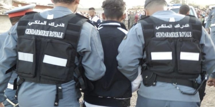 النصب بـ”السماوي” يهز سوق الزراردة.. توقيف شخصين والاستيلاء على 8500 درهم