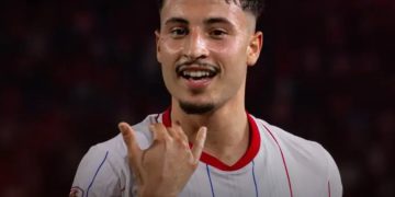 عثمان صبري أمام اللجنة التأديبية بسبب احتفاله بهدفه أمام الوداد