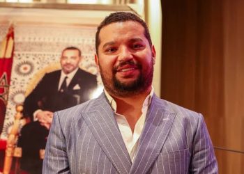 العسري يحشد المقربين والمستشهرين لصالح الوداد