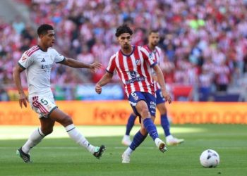 أتلتيكو مدريد يحسم ديربي العاصمة بثنائية في شباك ريال مدريد