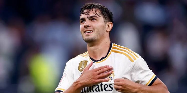 منافسة قوية تهدد رسمية دياز مع ريال مدريد