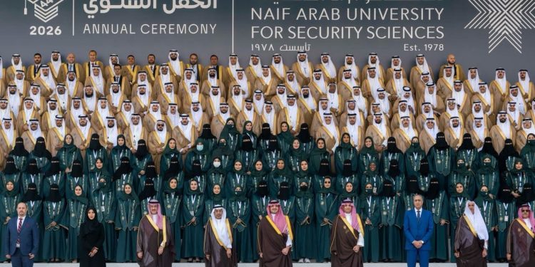 حموشي في الرياض.. حضور أمني مغربي وازن في قمة جامعة نايف العربية للعلوم الأمنية