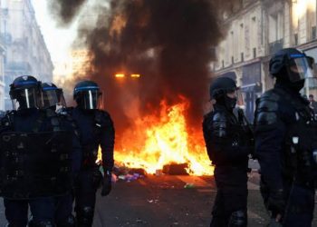 فرنسا: إيداع 217 شخصا السجن على خلفية أعمال الشغب