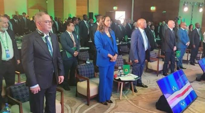 لقجع يحضر مؤتمر استراتيجية “الكاف” لمناقشة مستقبل الكرة الإفريقية