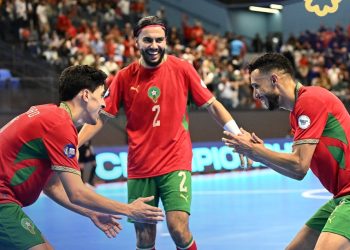 أسود القاعة يستهلون مشوارهم القاري بفوز عريض على الجزائر