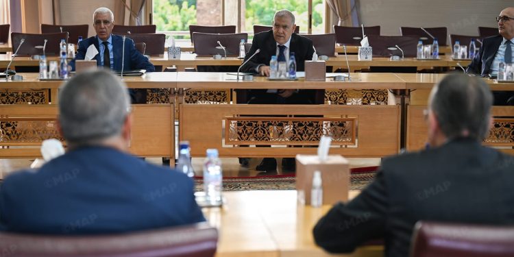 انتخابات 2027.. وزير الداخلية يعقد لقاء ثانيا مع قادة الأحزاب السياسية