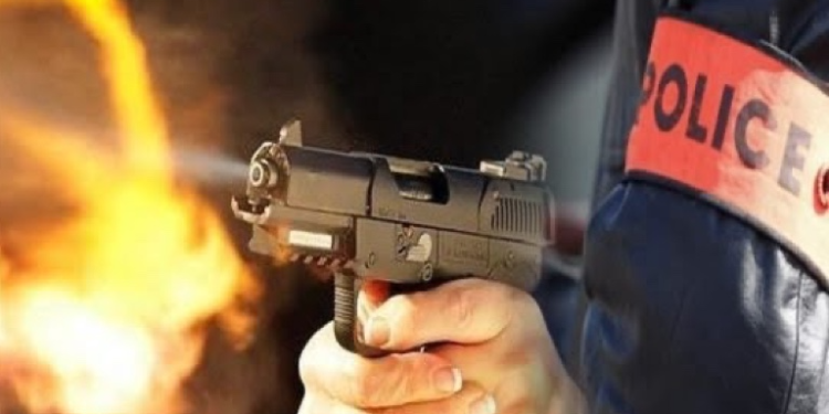 فاس.. استعمال السلا-ح  الوظيفي لتحييد خط-ر  شخص هاجم الشرطة بسلا-ح  أبيض