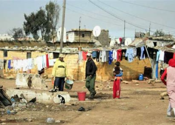 العصبة المغربية لحقوق الإنسان تدعو إلى سياسات عمومية تحدّ من الفقر وتحمي الحقوق