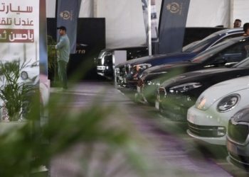 مهنيّو كراء السيارات يصعّدون احتجاجاتهم بالدار البيضاء بسبب الضغوط المالية