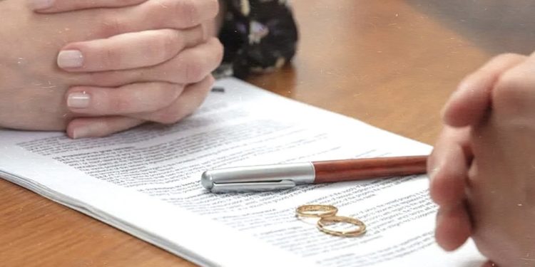 المغرب يسجل قفزة جديدة في قضايا الطلاق والتطليق.. أكثر من 154 ألف قضية خلال سنة واحدة