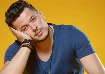 بعد عام من الغياب..عادل أصيل يستعد لمفاجأة جمهوره بعمل جديد