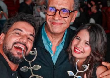 عمر لطفي يحصد جائزة أحسن دور رجالي بمهرجان تطوان عن فيلم «ميرا»
