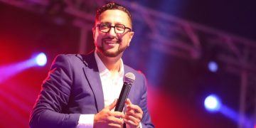 عبد الله الداودي يؤجل حفله بفرنسا بسبب التظاهرات وحرصاً على سلامة الجمهور