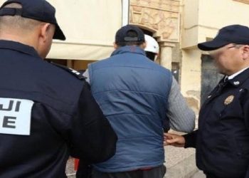 النصب والابتزاز وانتحال صفة مسؤول قضائي يطيح بمشتبه فيه بالدار البيضاء