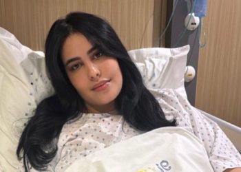 كوثر تيسية تطمئن جمهورها بعد نجاح عمليتها الجراحية
